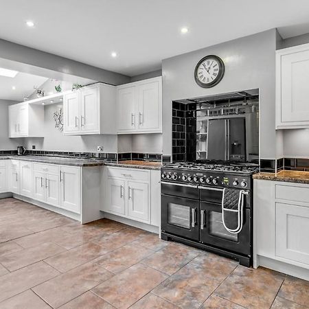 4Br Long Stays Free Parking High Speed Wi-Fi Horsford Exterior photo